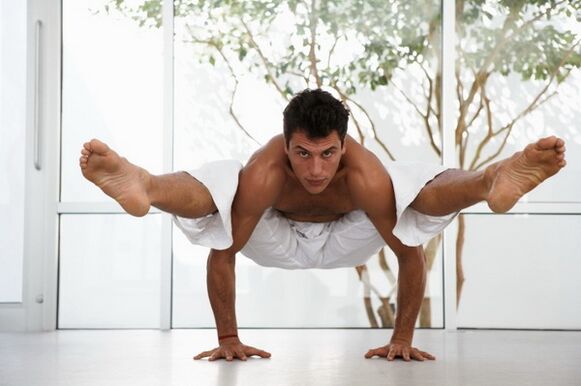 Zusätzlich zum Abnehmen sorgt Power-Yoga für eine schöne Muskeldefinition